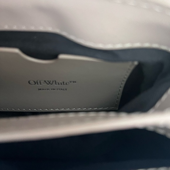 Off-White
Jackhammer 24 linen crossbody bag
Never worn
Beige, Linen - Picture 11 of 15